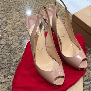 Elegant Nude Peep-Toe Slingback Heels